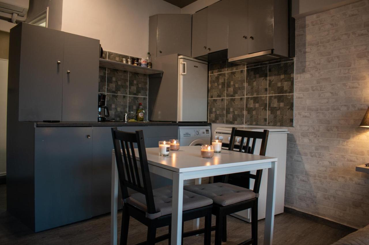 Acroview Right In The Center Apartment Atena Exterior foto